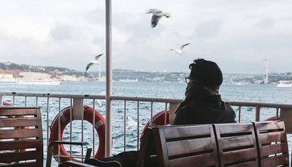 把几段内容对到一起后，我才发现新91黑料前后根本对不上